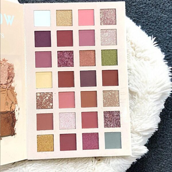 MOCALLURE ULTIMATE UTOPIA BOOK PALETTE - Image 3