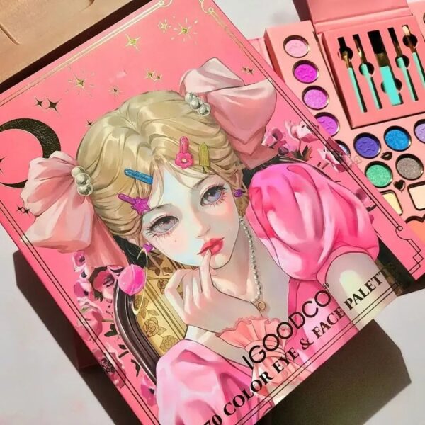 All-In-One Viral Makeup Book - Image 2